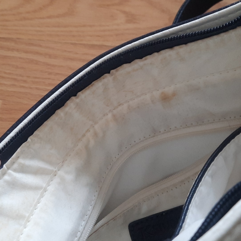 Purse - Picture 5 of 5
